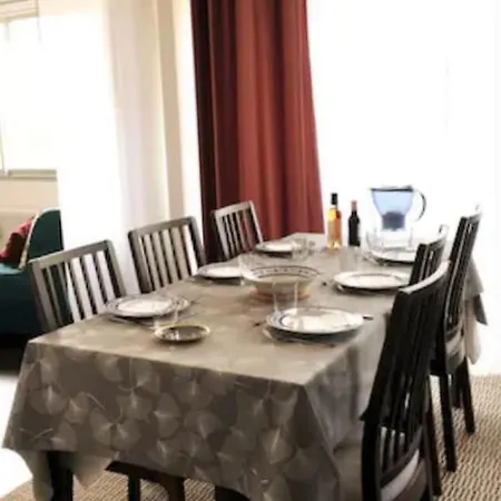Vue Degagee, Cuisine Moderne Et Wifi Apartmán